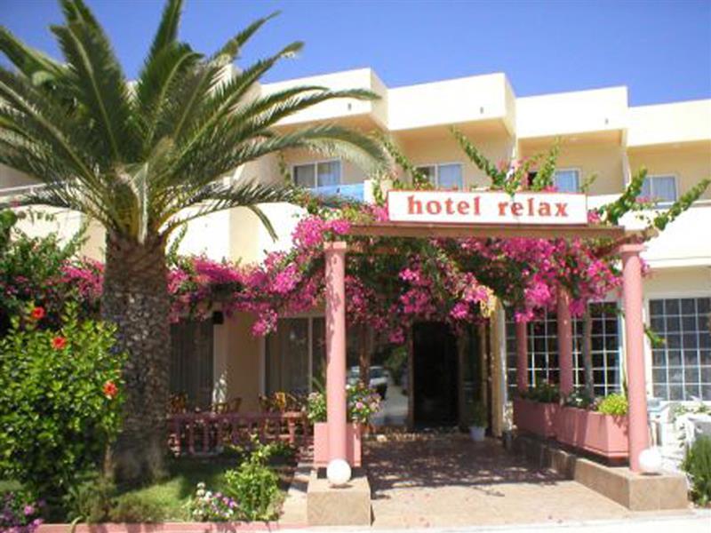 Relax Hotel Колимбия Екстериор снимка