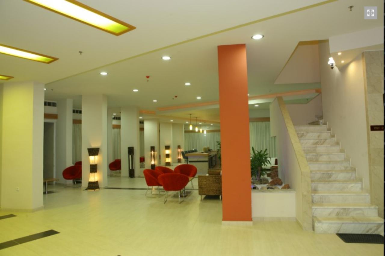Relax Hotel Колимбия Екстериор снимка
